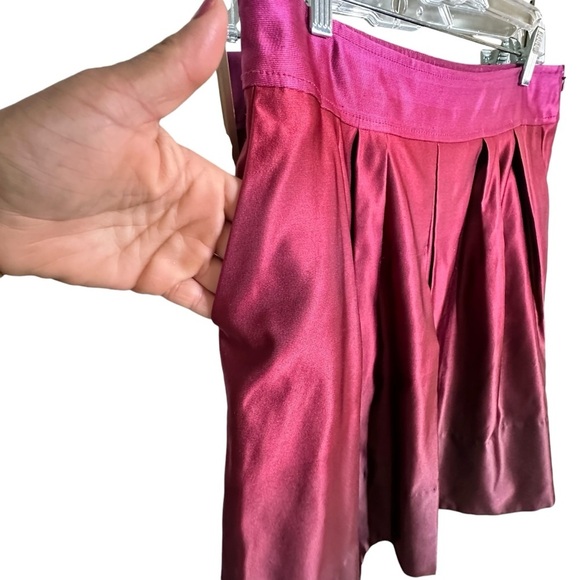 5 for $40 SALE! 
Ann Taylor Pink to Dark Red Satin Ombré Bubble Skirt 8 POCKETS - Picture 7 of 10